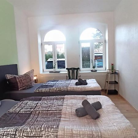 Apartment Fuer Bis Zu 7 Personen Mit Balkon Halberstadt Buitenkant foto
